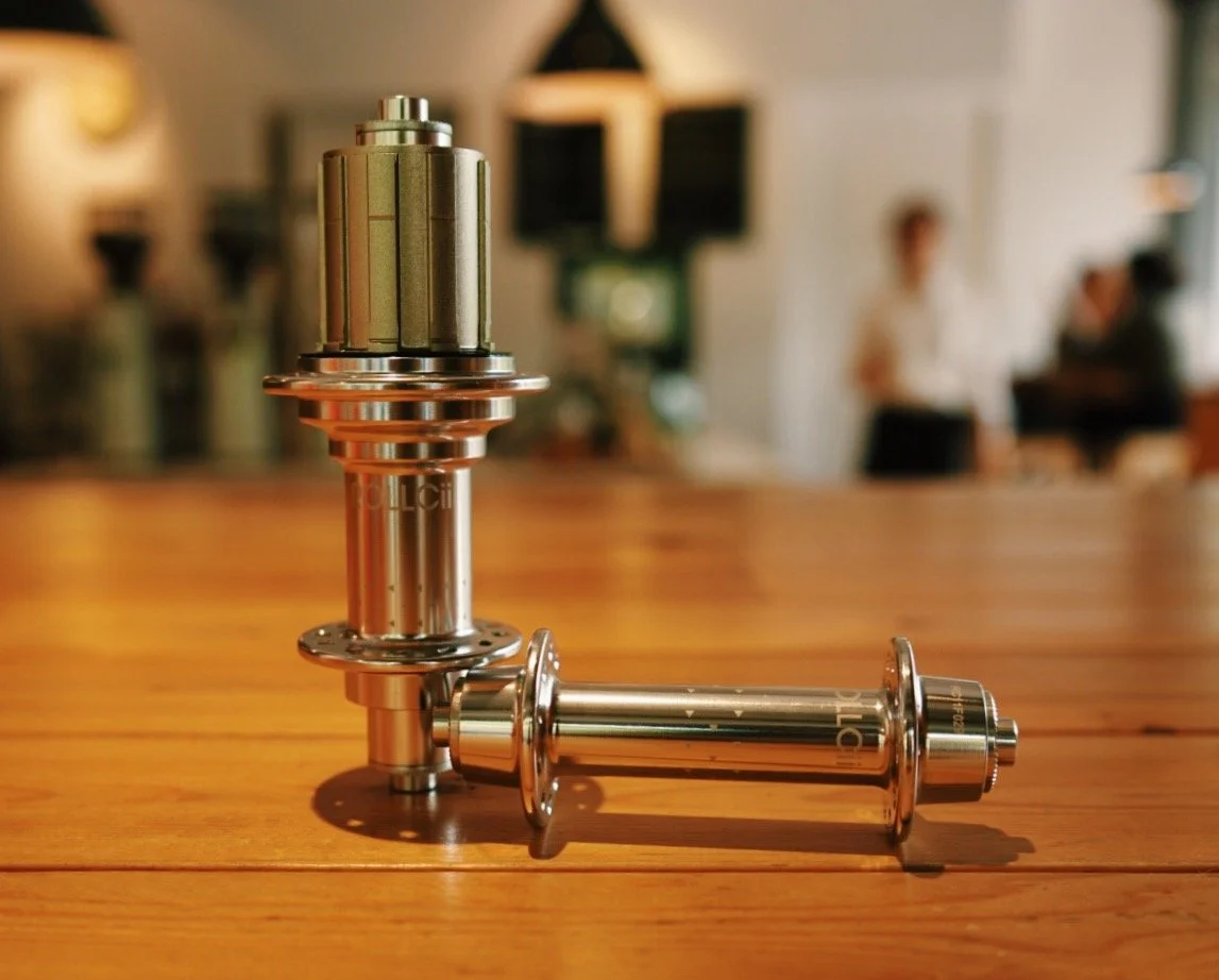 RC11 RIM BRAKE FRONT HUB